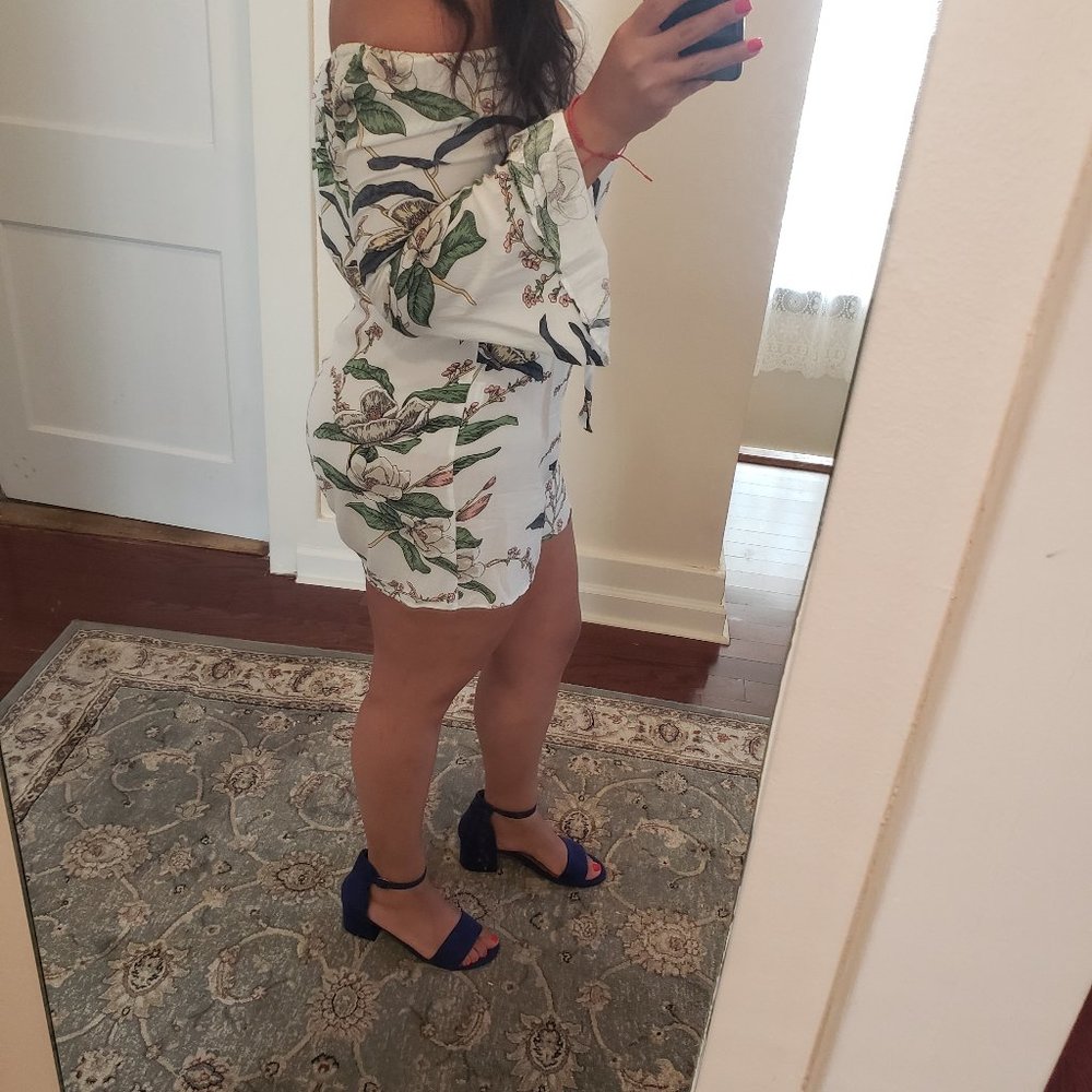 Romper NWT Size Med.